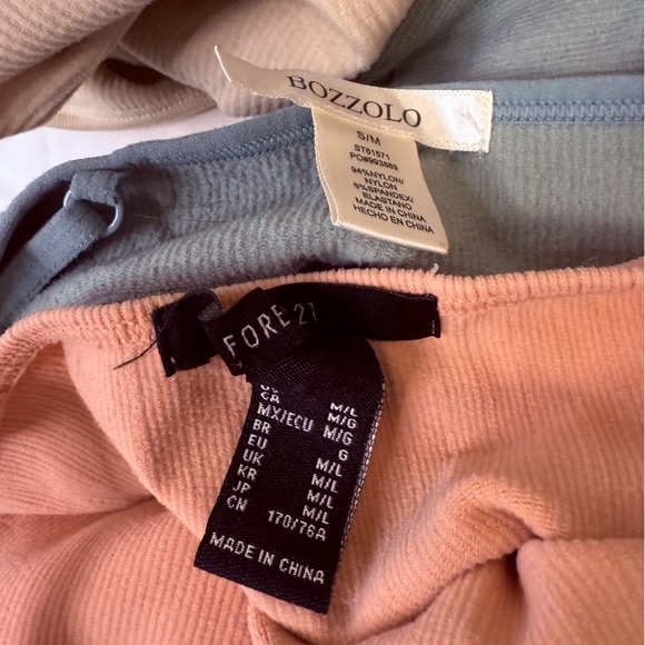 Cropped tank top bundle size xs small - Picture 4 of 8